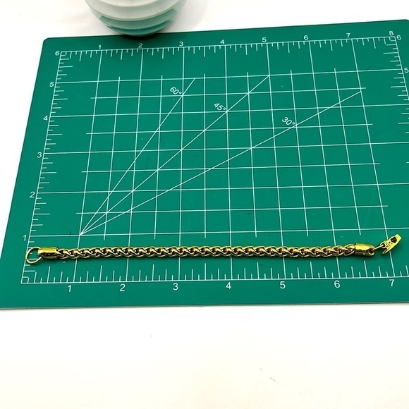 Gold Wheat Bracelet 7” Medium weight stackable fold over clasp closure Mobwife - Picture 8 of 8